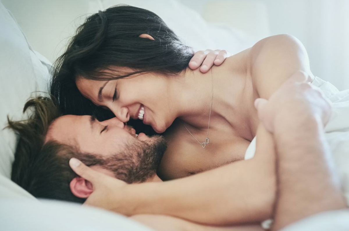 Хорошие поцелуи - порно видео на kingplayclub.ru