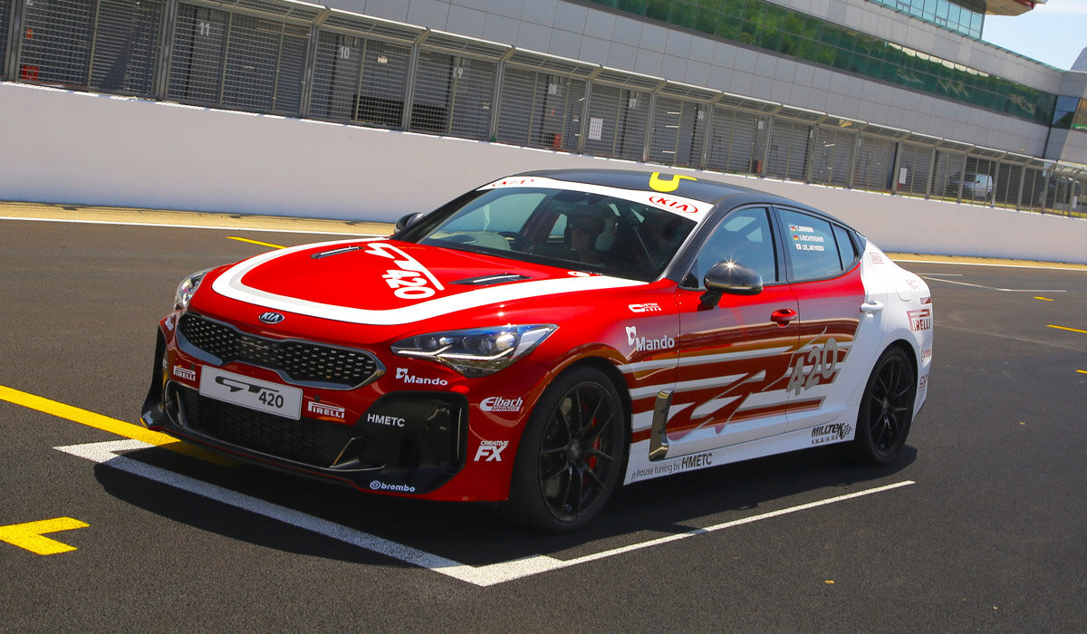 KIA Stinger GT420