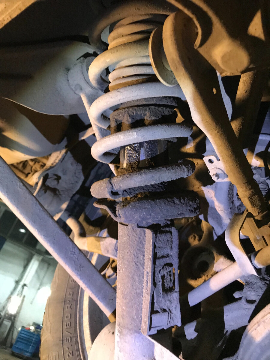 Старый француз - жди проблем. Осмотр Пежо 407 | Avtopodbor18 | Дзен