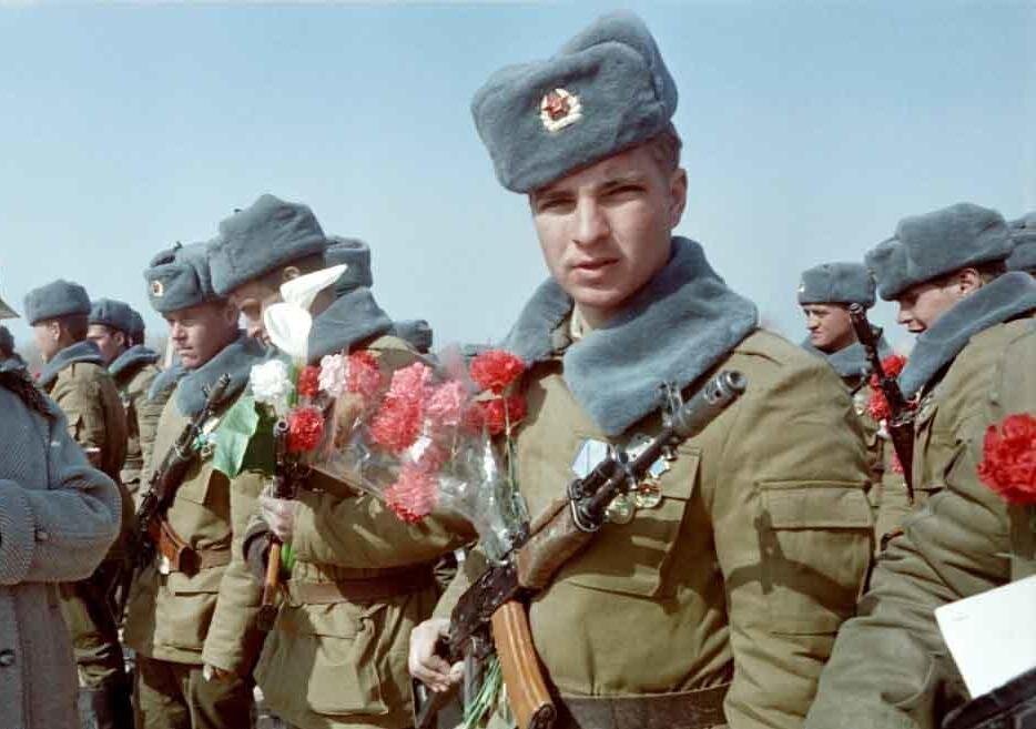 cont.ws  ( Это не он, это другой парень, которому повезло вернуться домой живым)