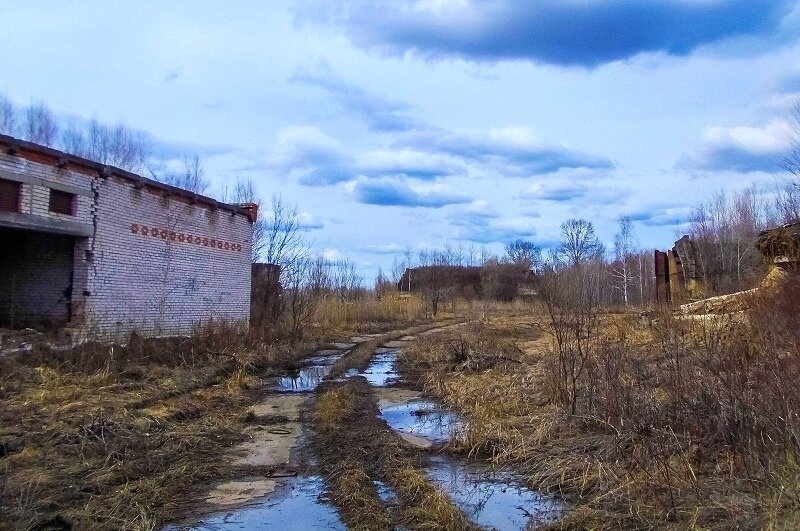 Заброшенный военный аэродром 