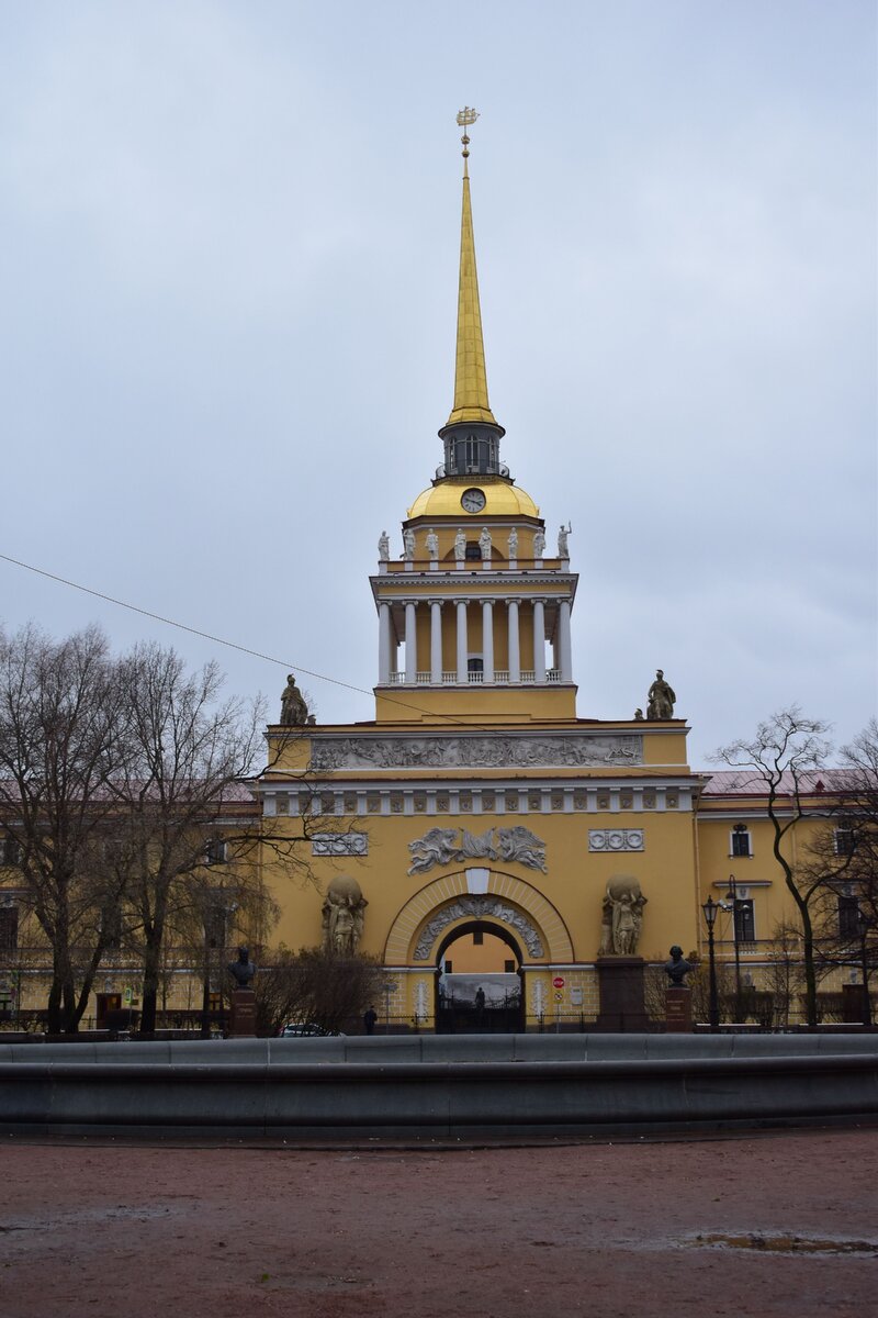 Адмиралтейство в санкт петербурге сооружено по проекту архитектора