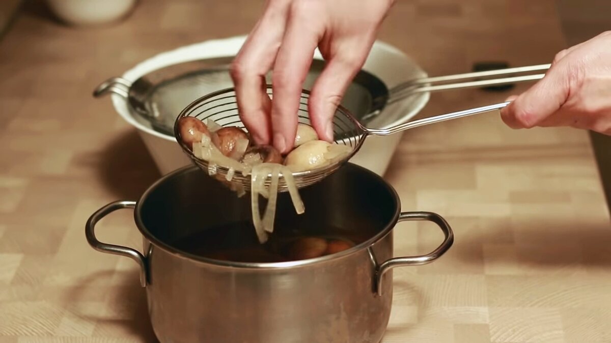 Закуска из маринованных шампиньонов 🎄 Быстрый рецепт для праздничного  стола | IrinaCooking | Дзен