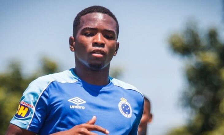 Кака Жуниор