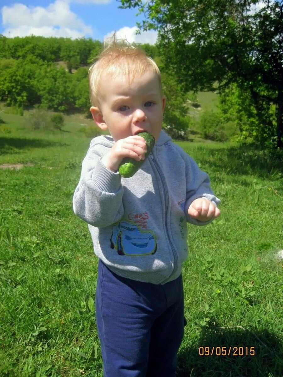 Здесь Вовочке 1,5 года.