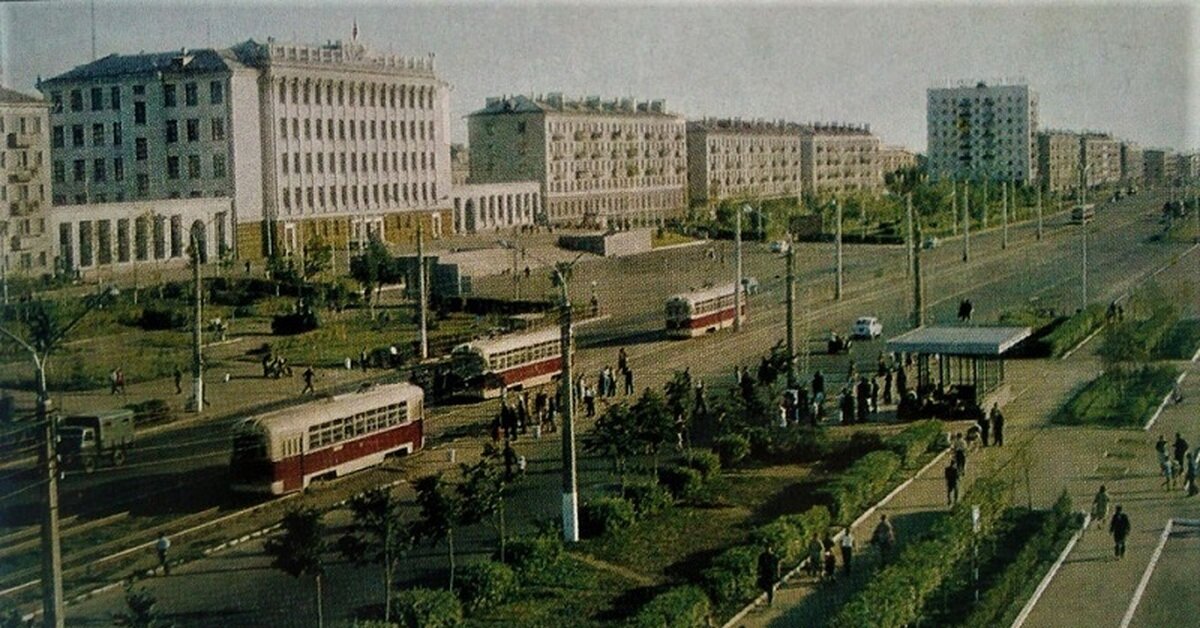 Как выглядел советский город Проспект Октября Уфа: история, экскурсии, находки Дзен