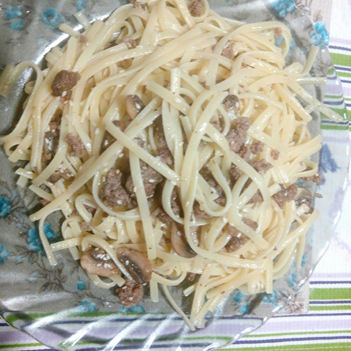 Макароны с сочным фаршем, грибами и кунжутом - вкусно, сытно, аппетитно!
