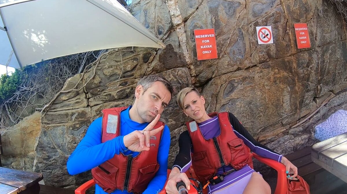 Мы гидрокостюмы не брали. А зря.