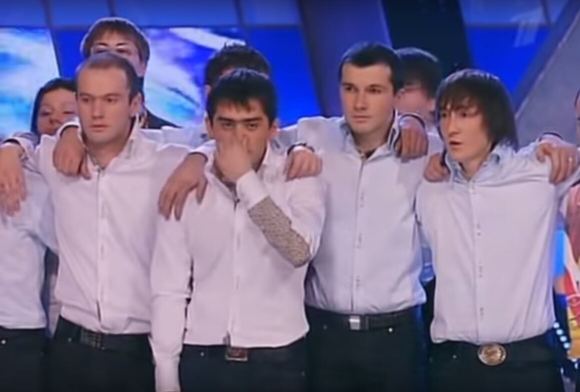 Кадры из телеверсии финала КВН-2007