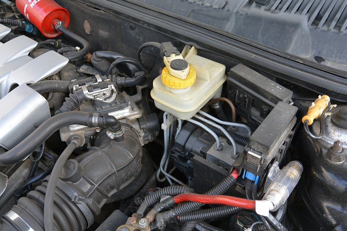 Сам сервопривод является незаметным элементом тормозной системы