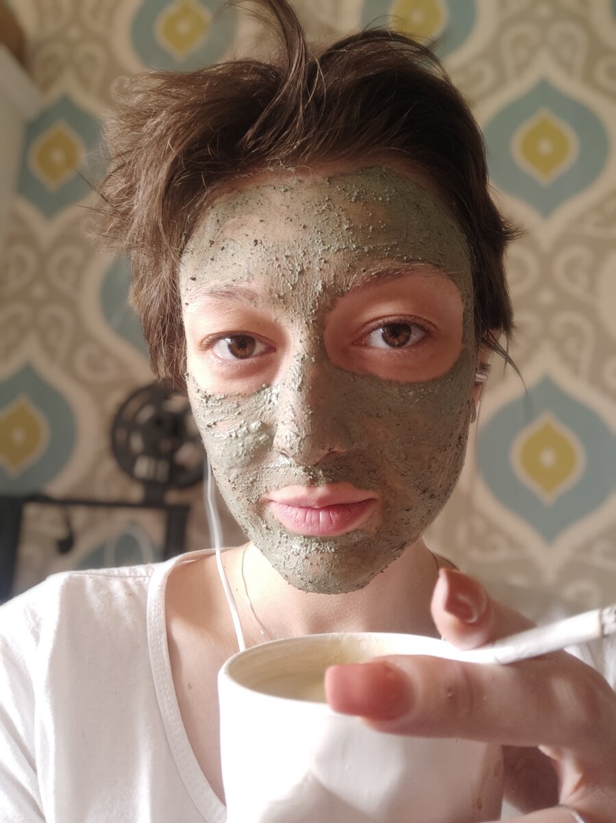 Моё лицо, когда я встречаю адептов любой из обсуждаемых движух. Фото: Из моего личного архива.