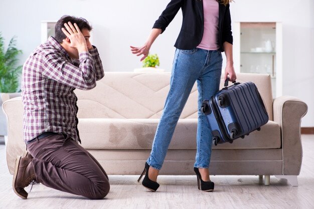 Когда ушла от мужа, казалось, что это окончательное решение, но теперь все чаще спрашиваю себя - правильно ли я поступила?