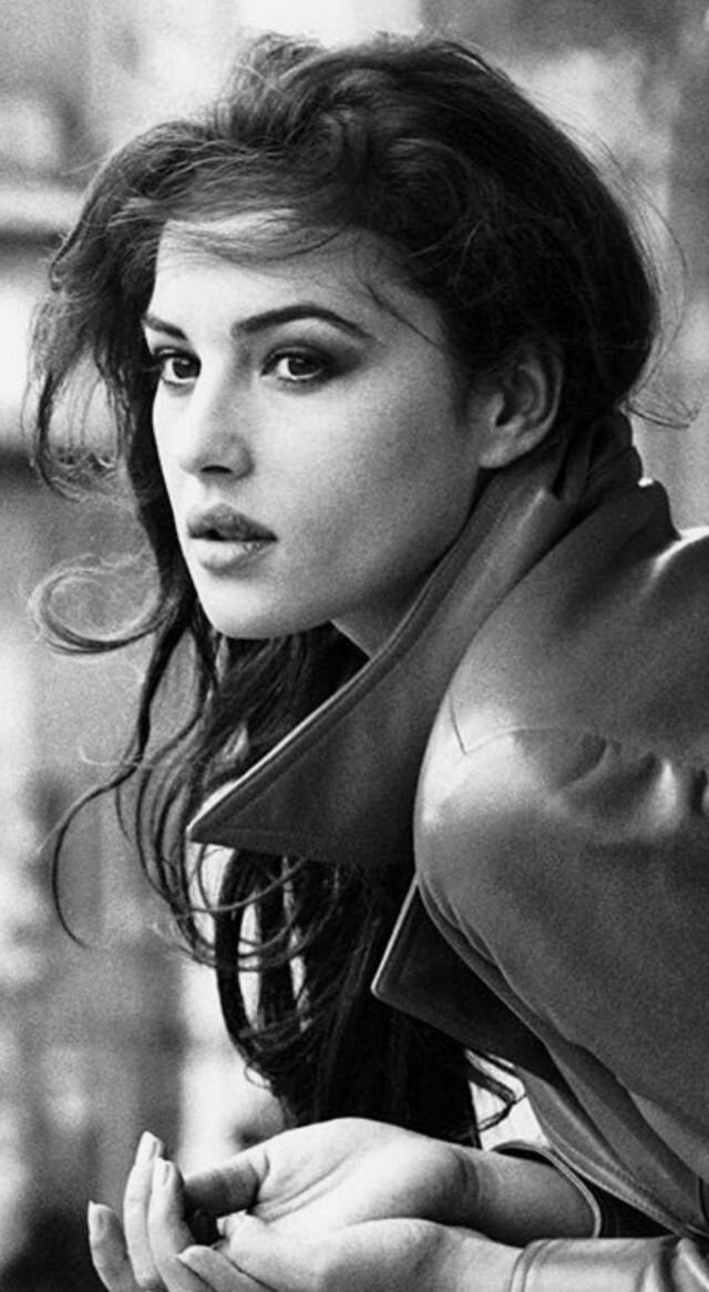 Моника Беллуччи.Источник Яндекс. Картинки