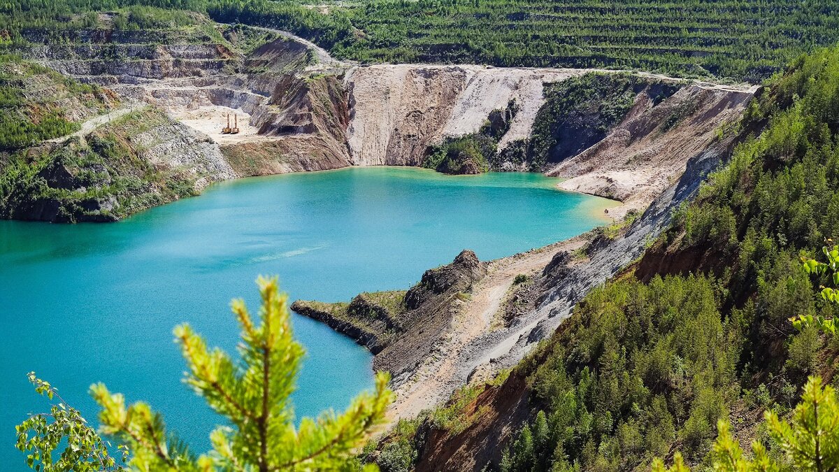 Фото Лиана Романова. Новочеремшанский карьер