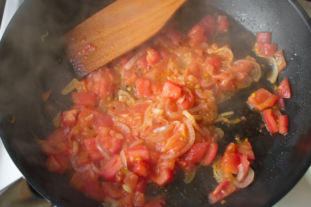 Вкуснятина с помидорами и баклажанами, которая особенно хороша в наступающий сезон: Делюсь рецептом