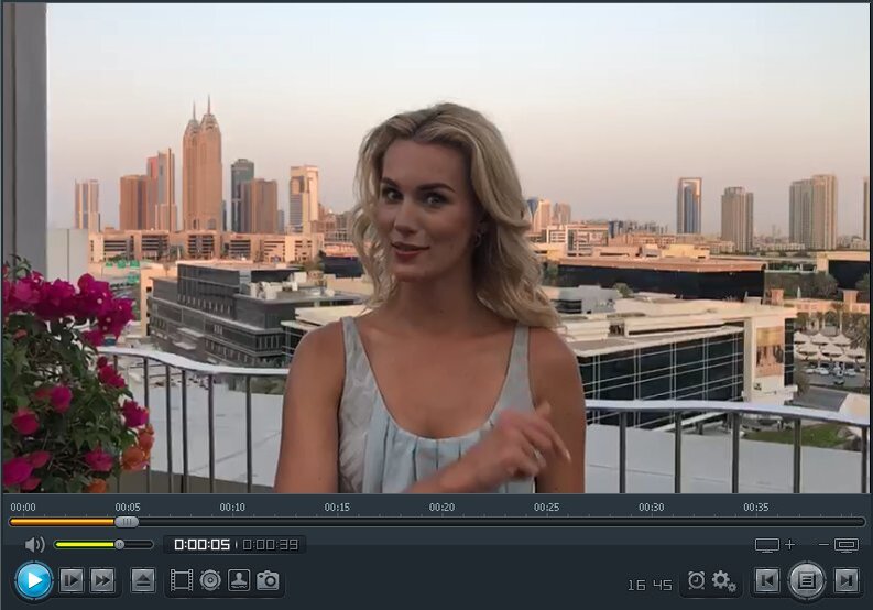                                                Актриса и телеведущая Алина Засобина