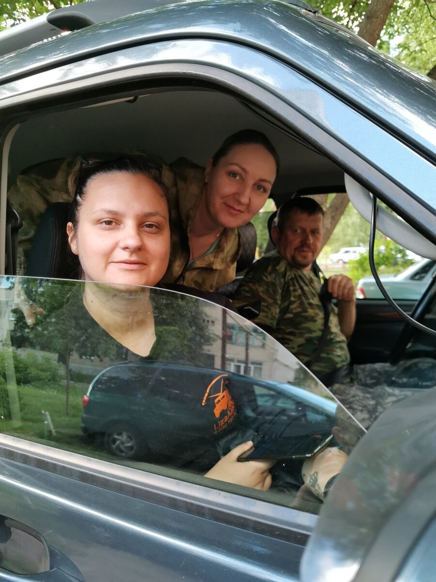 Волонтеры отряда “Лиза Алерт”