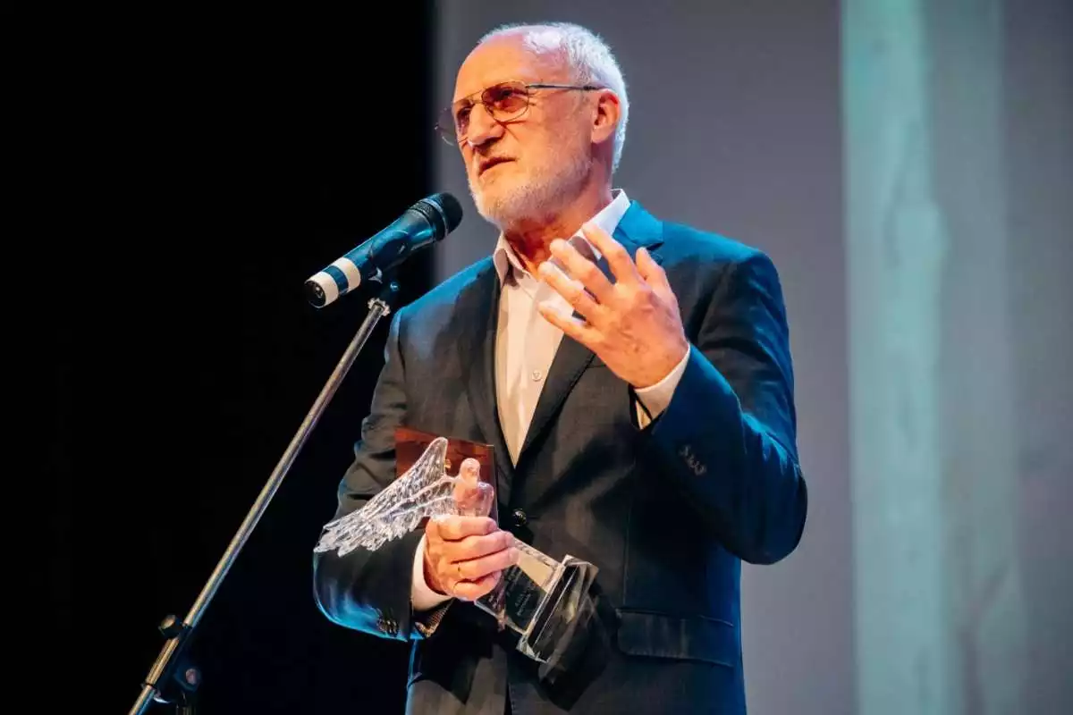 Юрий Беляев получил на "Киношоке" приз "Госпожа удача" имени Павла Луспекаева. www.anapatravelnotes.com