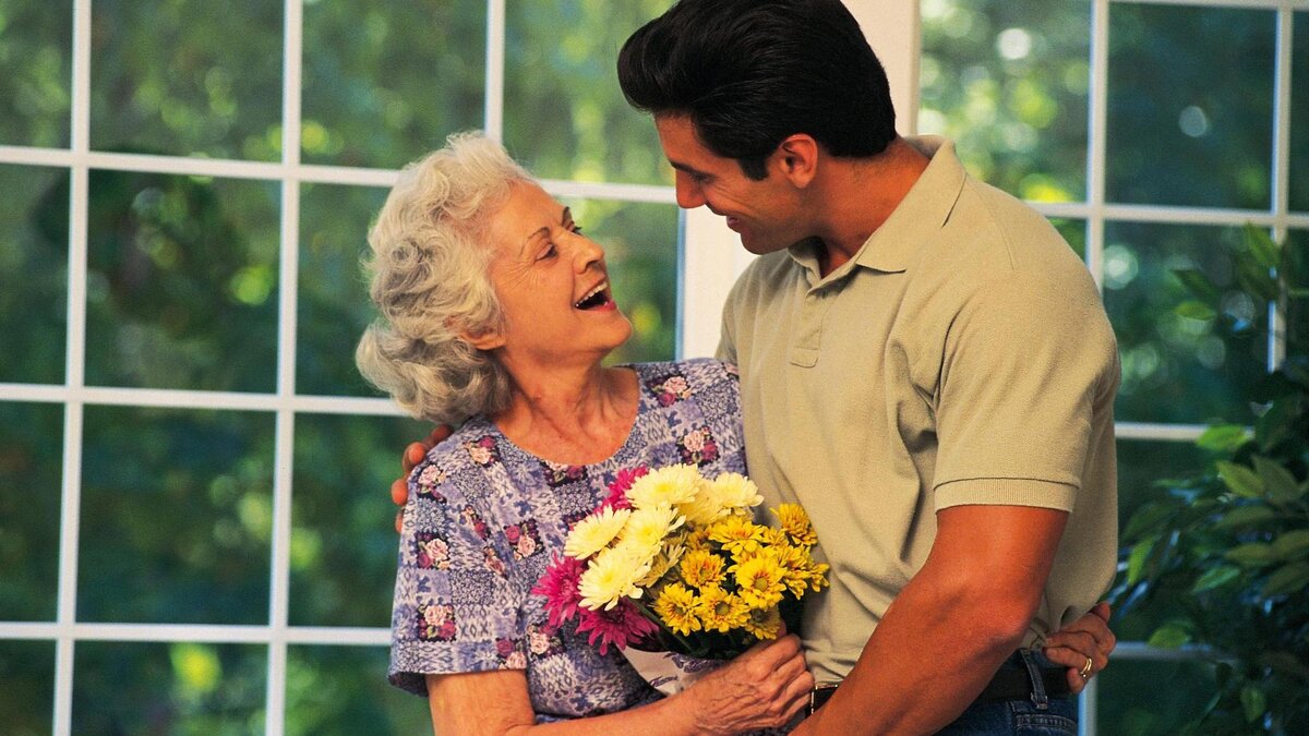 Тёща будет очень рада цветам. Фото взято из сети.