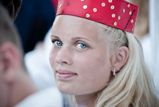 Эстонская девушка.(Яндекс Картинки\маги куника.ком