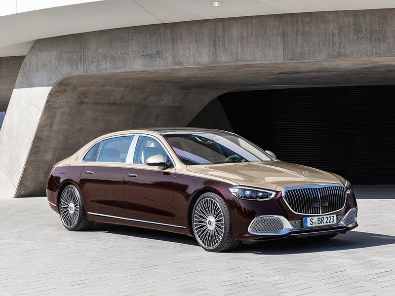 В Гуанчжоу открылся Международный автосалон. Одной из главных его премьер стал стретч-седан Maybach S-Class нового поколения