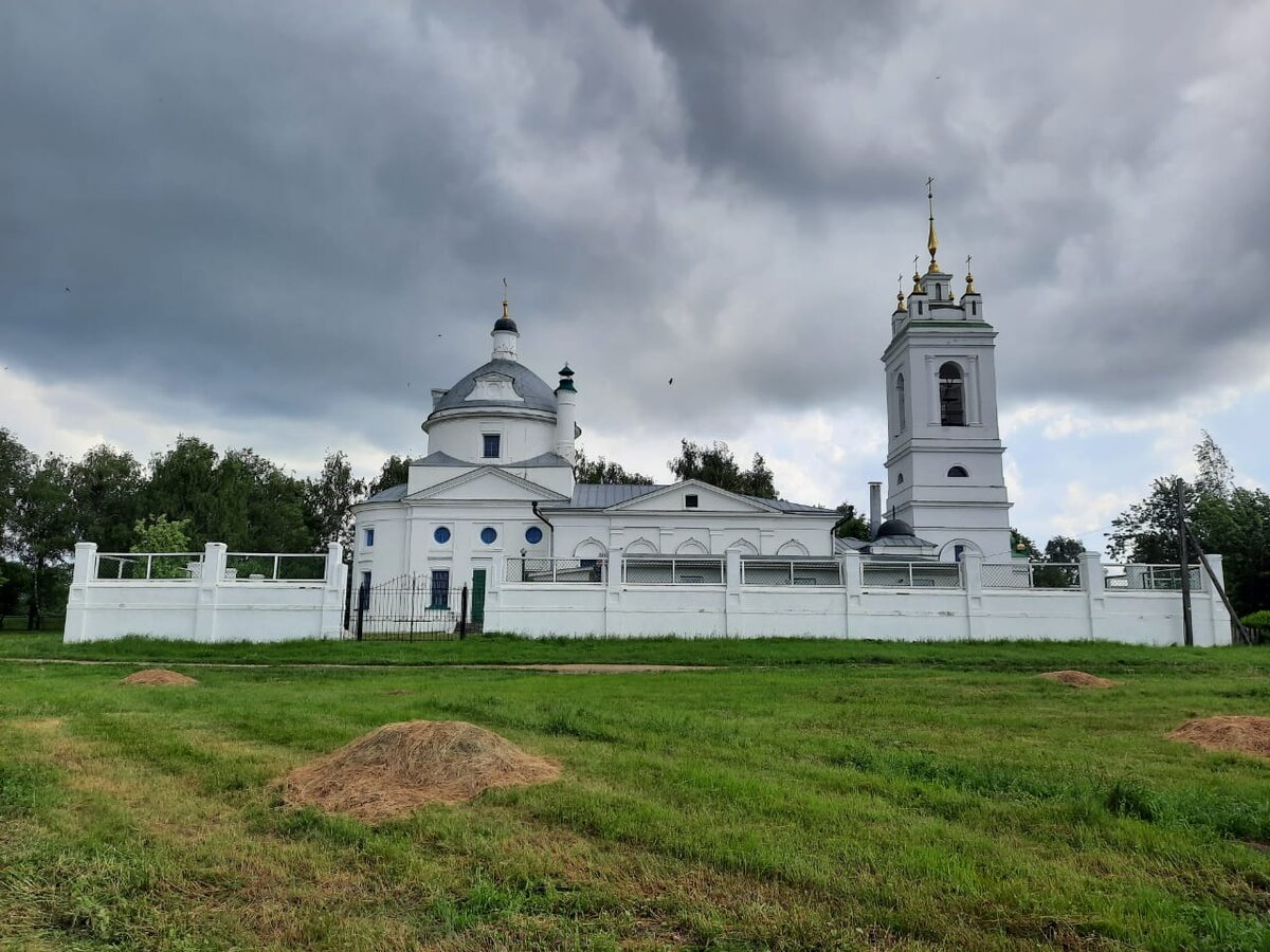 Казанская церковь в Константиново