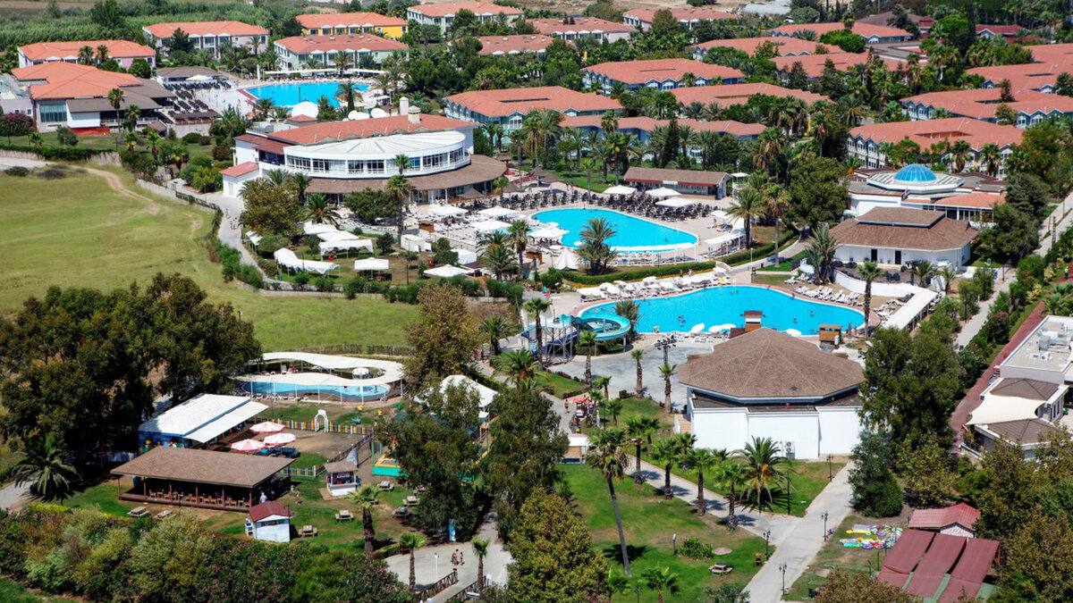 Euphoria Palm Beach 5*