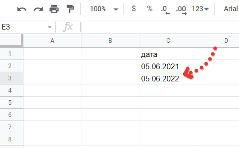 ошибка при протягивании даты в Гугл Таблицах, когда добавляется год вместо числа