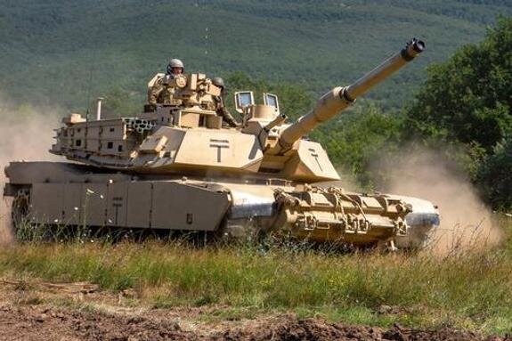    танк Abrams, U.S. Army / globallookpress.com