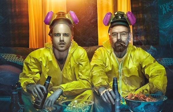 Источник фото: Постер к сериалу "Во все тяжкие"