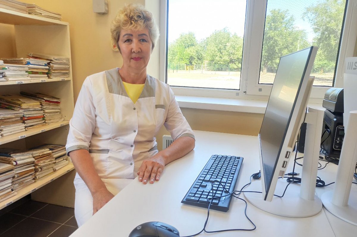    Фельдшеру пос.Степной Светлане Айталиевой теперь предстоит работать в новом ФАПе.