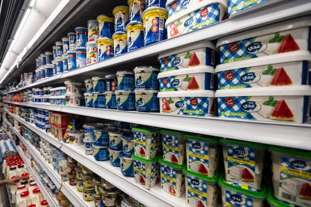 Продукция арабских производителей на полках супермаркета