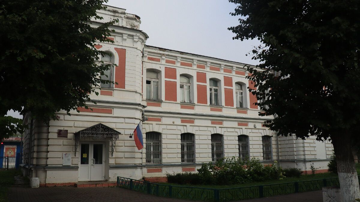 Таруса. Железнодорожный вокзал.