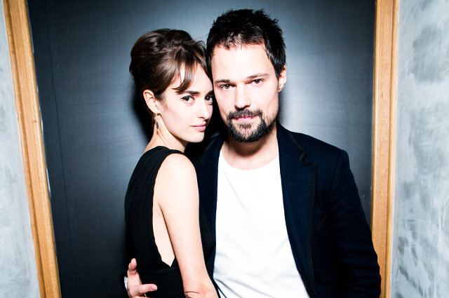 Источник: http://www.spletnik.ru/buzz/love/78900-danila-kozlovskiy-pozdravil-olgu-zuevu-s-dnem-rozhdeniya.html