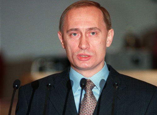  Рейтинг достиг исторического минимума с момента избрания Путина 