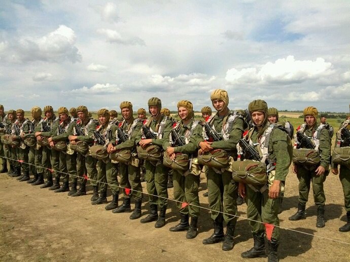 Взвод 1. Взвод солдат. Взвод военных. Что такое взвод в армии. Взвод Российской армии.