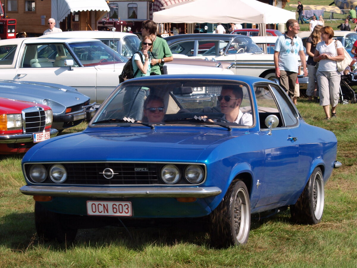 Vauxhall Manta 1975