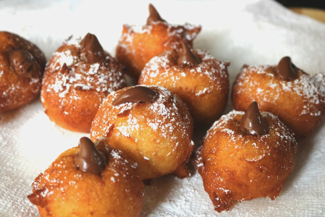 Традиционные жареные Zeppole