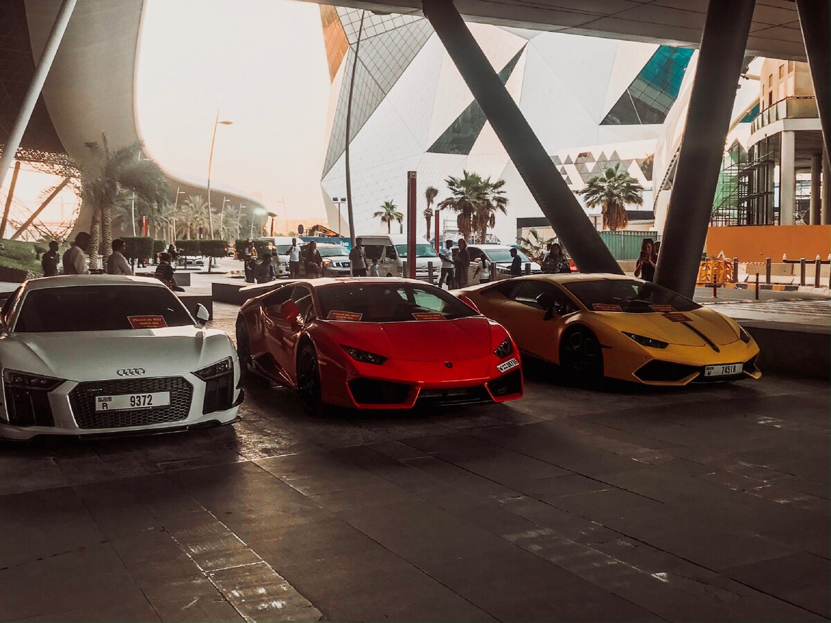 Спортивные машины в Дубае