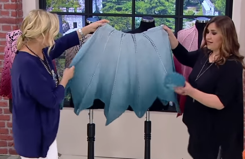 как связать шаль-накидку