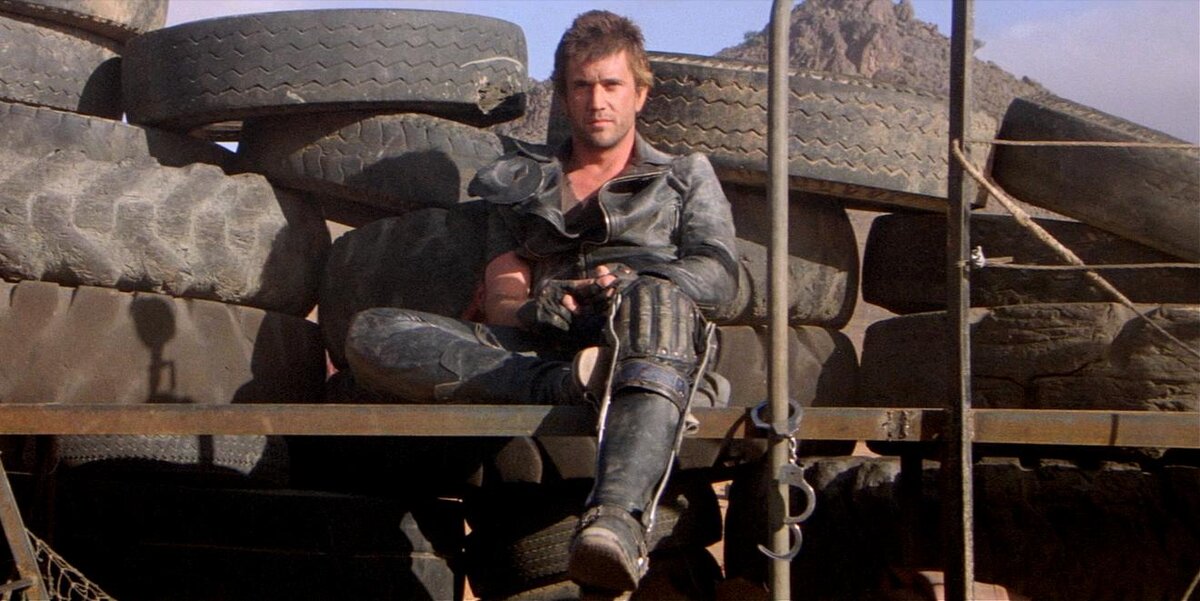 Кадр из фильма "Безумный Макс 2: Воин Дороги" 1981 г, реж. Джордж Миллер