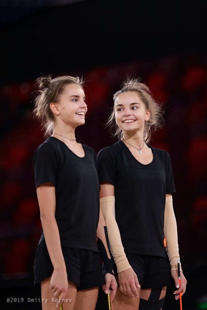 Арина и Дина Аверины, фото Дмитрий Корнев