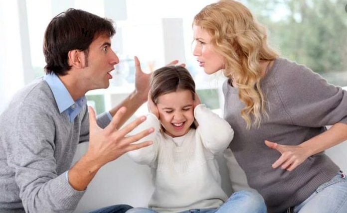 Ребёнок не виноват в отношениях.