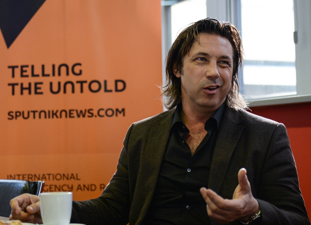 Советский и российский футболист, хавбек Александр Мостовой. Фото Zen.yandex.com