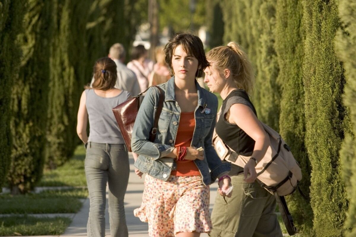 Кадр из фильма "Чамскраббер"(2005)