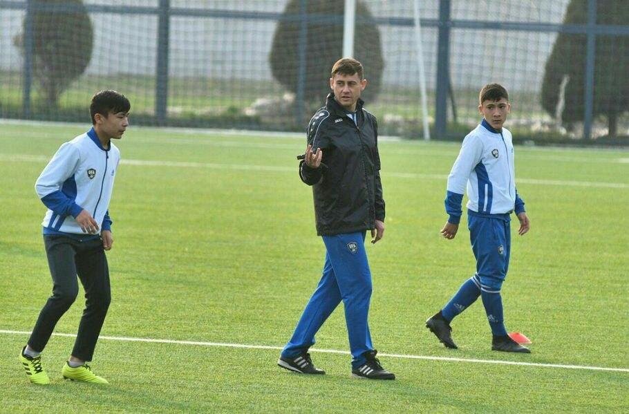 Сборная Узбекистана U-14 приступила к УТС в Ташкенте.