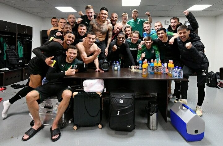 Раздевалка Краснодара после победы над Спартаком.