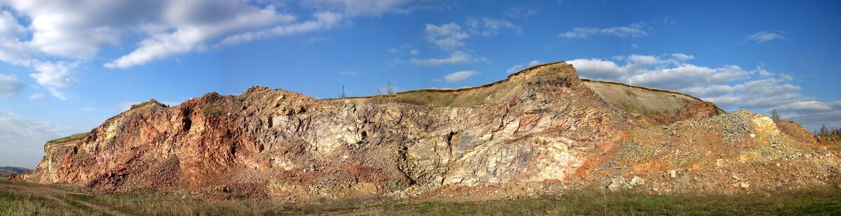 Панорама Дальних гор с западной стороны.
