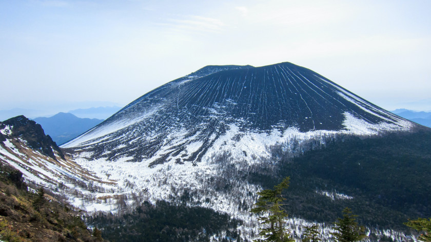 Вулкан Асама. Фото: Wikimedia Commons