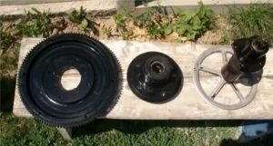 В домашних условиях сделать бетономешалку можно используя подручные детали, что значительно сэкономит деньги.